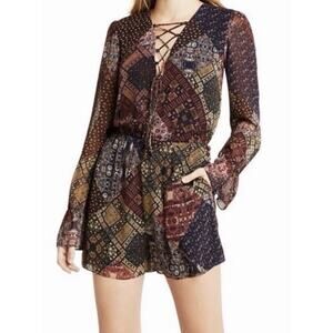 BCBGeneration Lace Up Romper Size Small Party Cocktail Whimsigoth Fairy Romantic